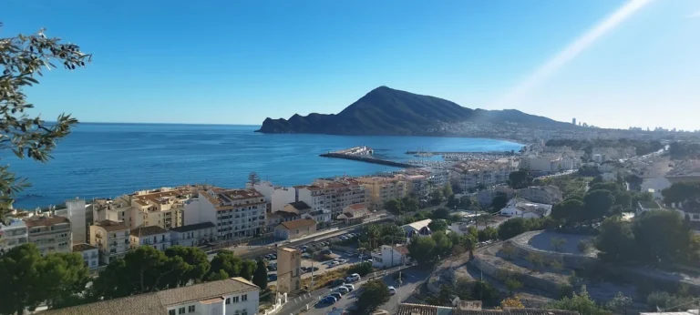El mirador de la ermita Virgen del Mar en benidorm