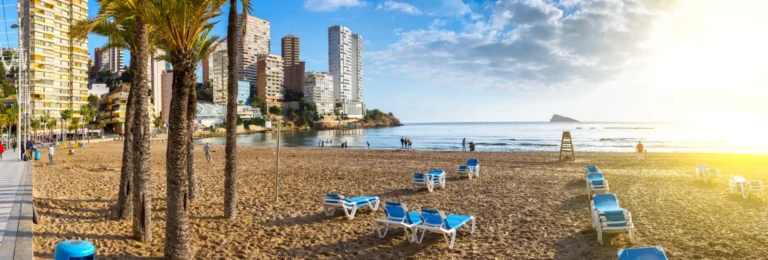 Apartamentos de verano para tus vacaciones en Benidorm