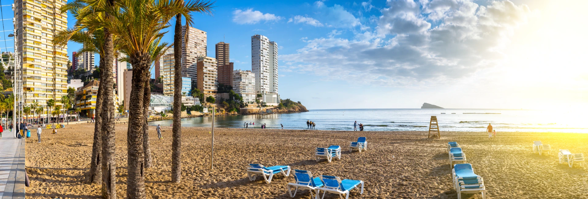 Apartamentos-vacacionales-playa-de-levante-Benidorm