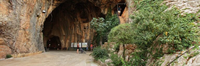 cuevas de las calaveras benidoleig alicante